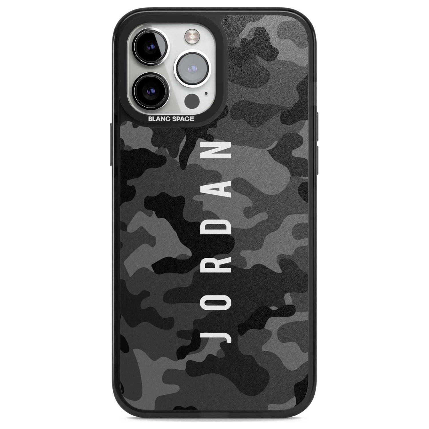 Personalised Small Vertical Name Black Camouflage Custom Phone Case iPhone 13 Pro Max / Magsafe Black Impact Case Blanc Space