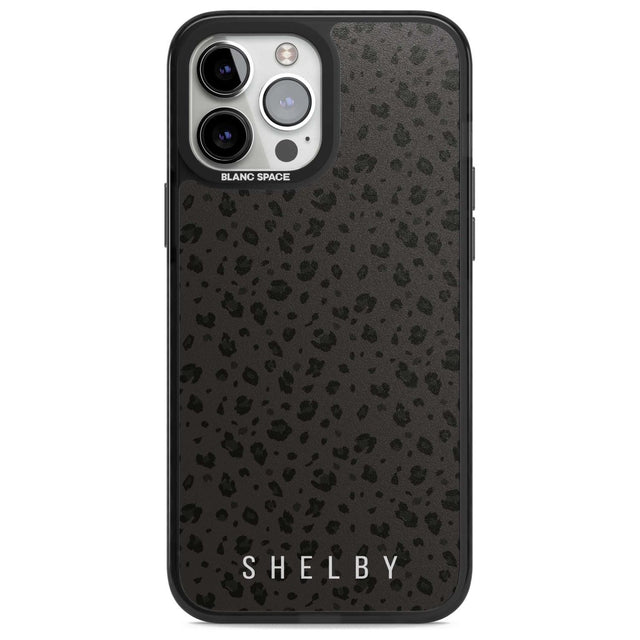 Personalised Minimal Lettering Dark Leopard Custom Phone Case iPhone 13 Pro Max / Magsafe Black Impact Case Blanc Space
