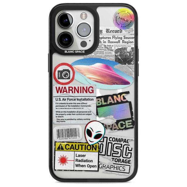 Cosmic Encounters Phone Case iPhone 13 Pro Max / Magsafe Black Impact Case Blanc Space